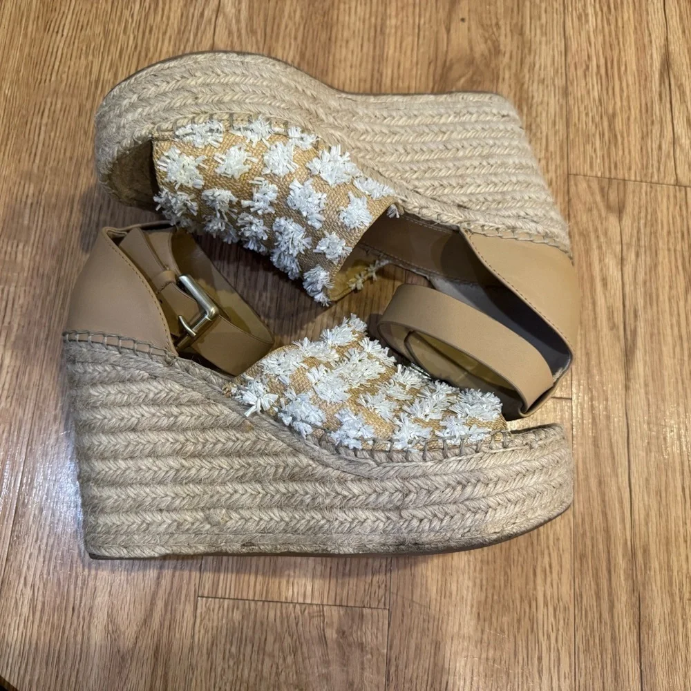 Marc Fisher LTD Adalyn Espadrille Wedge Sandal Shoe Size 9